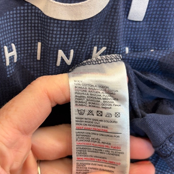 Navy Blue Short Sleeve Tee with Crew Neck and Text Design - Picture 4 of 4